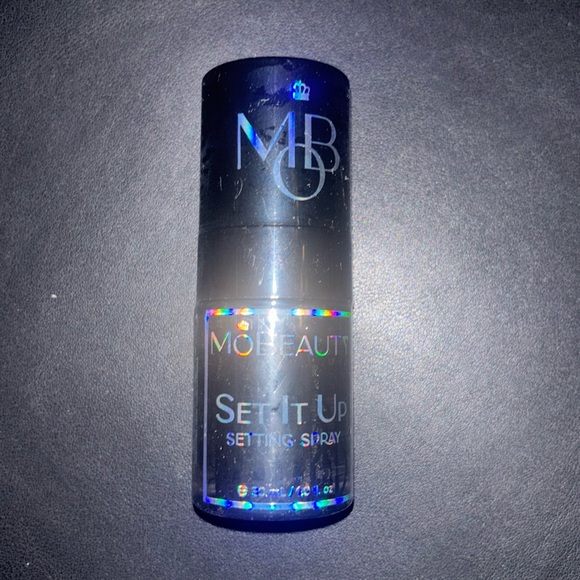 MOBEAUTY Set It Up Setting Spray 30 mL, 1.0 fl. oz New, Sealed. - Picture 2 of 5